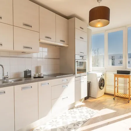 Emplacement Ideal, Garage Prive, Lumineux Daire *